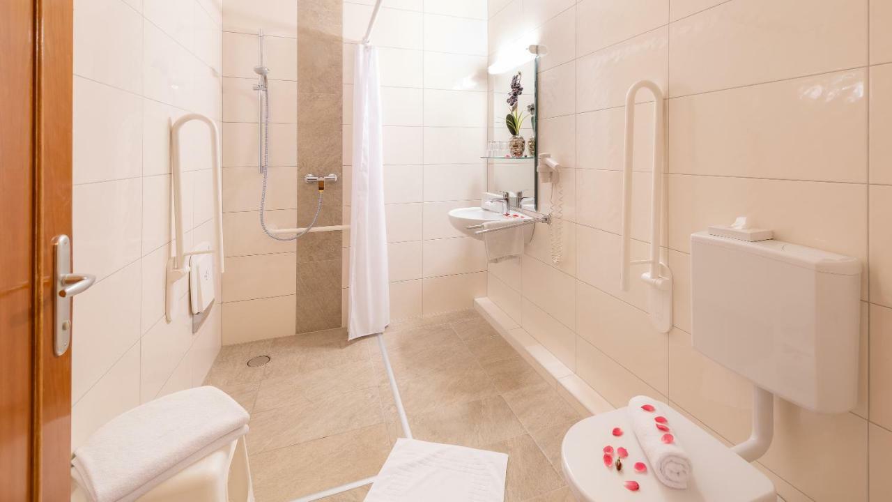 Strandhotel Orchidee Sankt Kanzian am Klopeiner See Exterior foto
